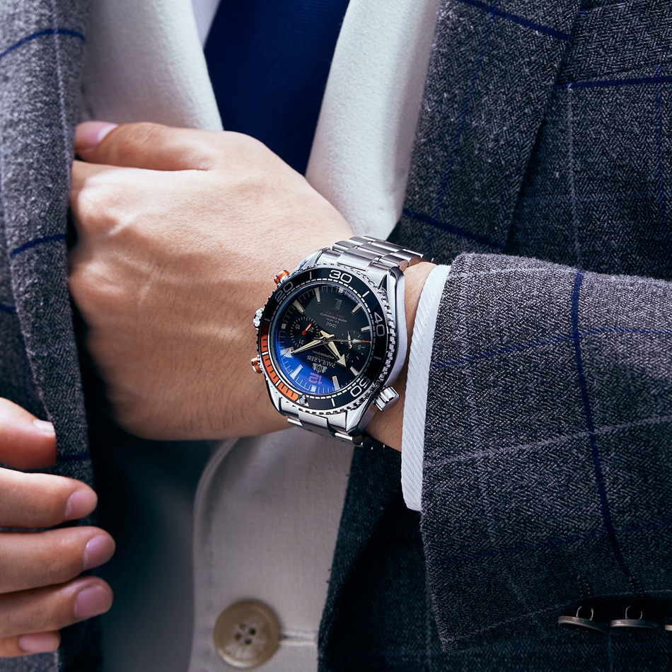 Fully automatic mechanical luminous solid steel strip multifunctional men's watch