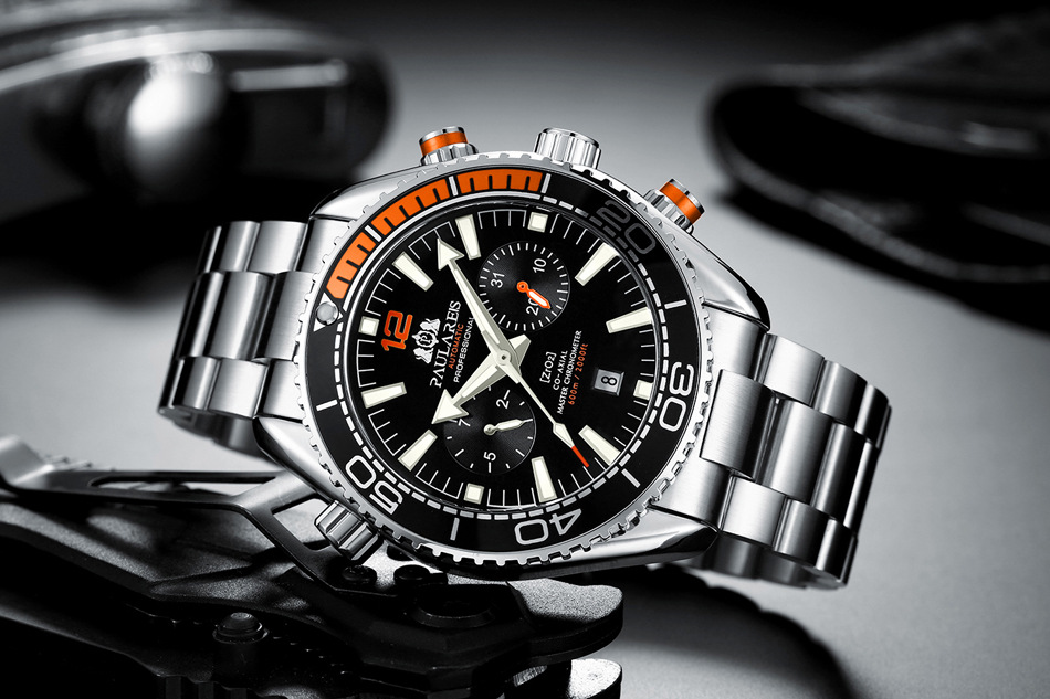 Fully automatic mechanical luminous solid steel strip multifunctional men's watch